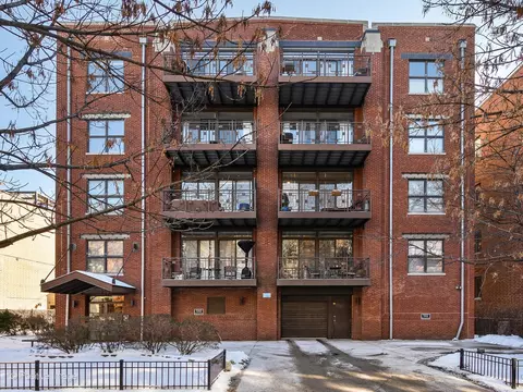 2225 W Wabansia Ave #503, Chicago, IL 60647