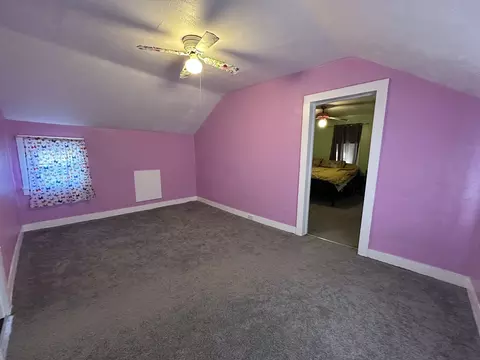 Bedroom - 624 W Lincolnway Rd, Morrison, IL 61270 photo 5 of 6