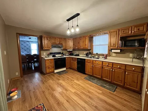 Kitchen - 624 W Lincolnway Rd, Morrison, IL 61270 photo 1 of 3