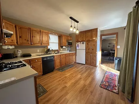 Kitchen - 624 W Lincolnway Rd, Morrison, IL 61270 photo 2 of 3