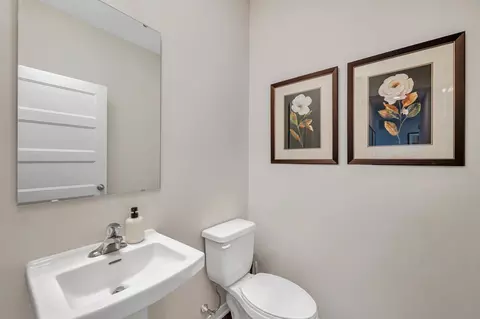 Bath - 1242 Tiger Lily Dr, Bartlett, IL 60103 photo 1 of 3