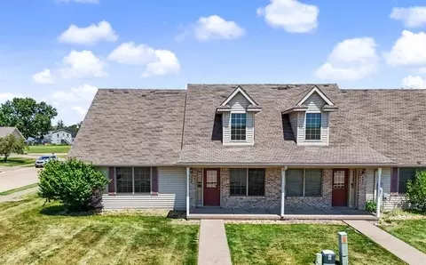 444 Celeste Cir, Blue Grass, IA 52726