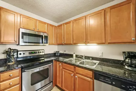 Kitchen - 30 E Huron St #5410, Chicago, IL 60611 photo 4 of 7