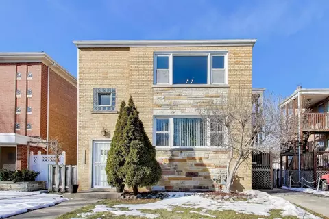 8428 Mccormick Blvd, Skokie, IL 60076