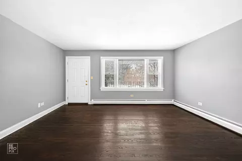 115 Dover Dr #13, Des Plaines, IL 60018 photo 2
