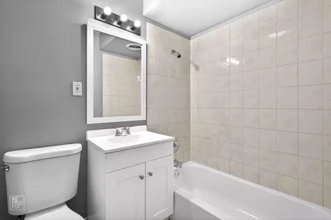 115 Dover Dr #13, Des Plaines, IL 60018 photo 9