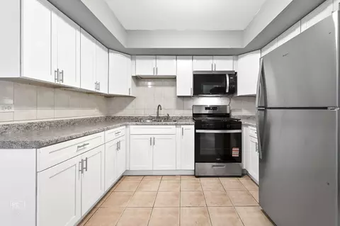 115 Dover Dr #13, Des Plaines, IL 60018 photo 5