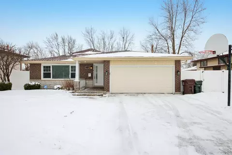 7525 170th St, Tinley Park, IL 60477