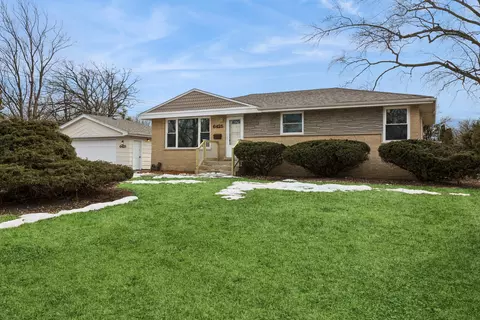 6425 177th St, Tinley Park, IL 60477