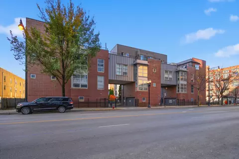1808 S Michigan Ave #7, Chicago, IL 60616