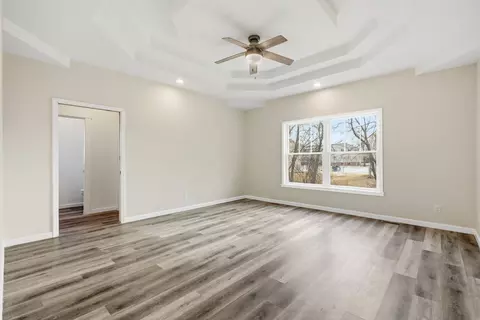 Living - 1812 10th Ave, Silvis, IL 61282 photo 4 of 5