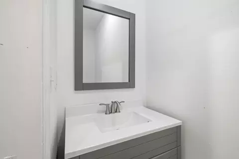 Bath - 1812 10th Ave, Silvis, IL 61282 photo 1 of 4