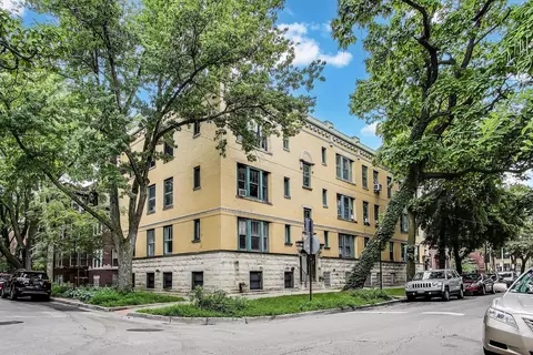 1254 W Thorndale Ave #1W, Chicago, IL 60660