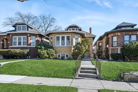 1631 N Natchez Ave, Chicago, IL 60707