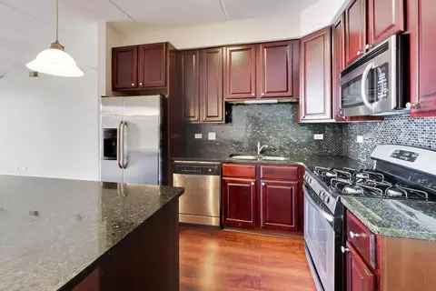 Kitchen - 1670 Mill St #207, Des Plaines, IL 60016 photo 2 of 3