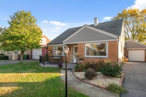 4045 Stillwell Pl, Oak Lawn, IL 60453