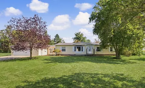 Other - 14 Cherry Ct, Ogden, IL 61859 photo 2 of 8