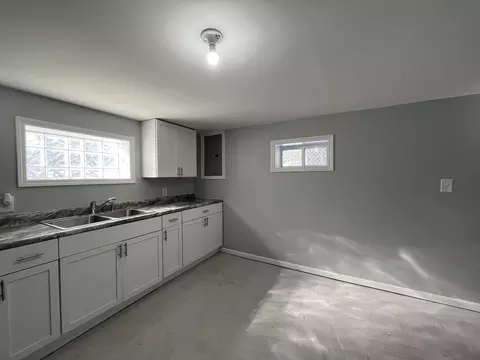 Kitchen - 28 E 157th St, Harvey, IL 60426 photo 3 of 3