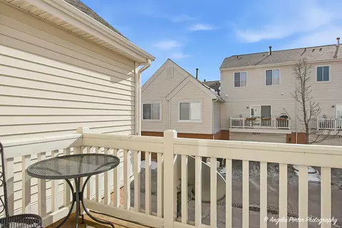 Exterior - 2003 Concord Dr #2003, Mchenry, IL 60050 photo 2 of 2
