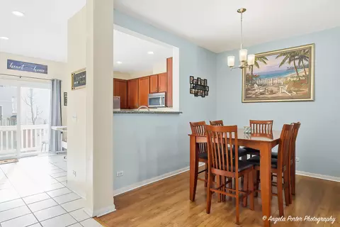Dining - 2003 Concord Dr #2003, Mchenry, IL 60050 photo 2 of 2