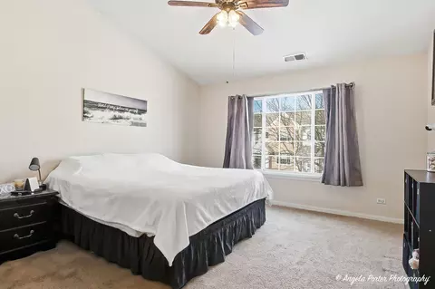 Bedroom - 2003 Concord Dr #2003, Mchenry, IL 60050 photo 1 of 2