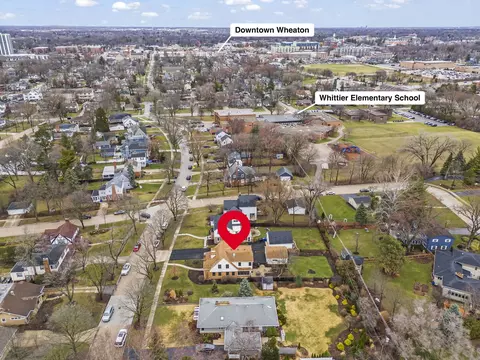 View/Area - 909 S Wheaton Ave, Wheaton, IL 60189 photo 2 of 12