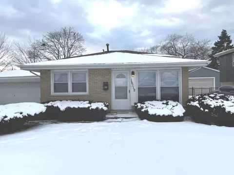 15112 Ridgeway Ave, Midlothian, IL 60445
