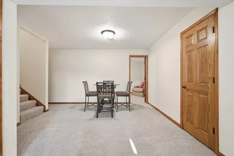 9 Spruce Ct, Bloomington, IL 61704 photo 28