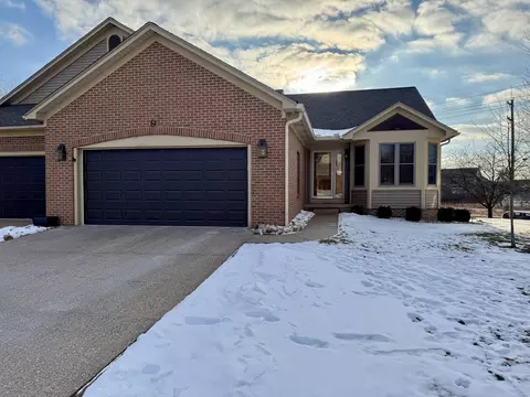 9 Spruce Ct, Bloomington, IL 61704 photo 42