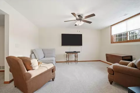 9 Spruce Ct, Bloomington, IL 61704 photo 32