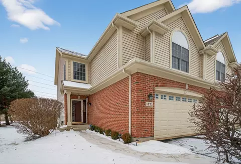 1171 Kingsmill Dr, Algonquin, IL 60102