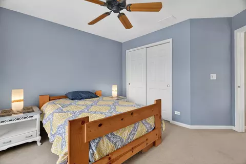 Bedroom - 1171 Kingsmill Dr, Algonquin, IL 60102 photo 4 of 4