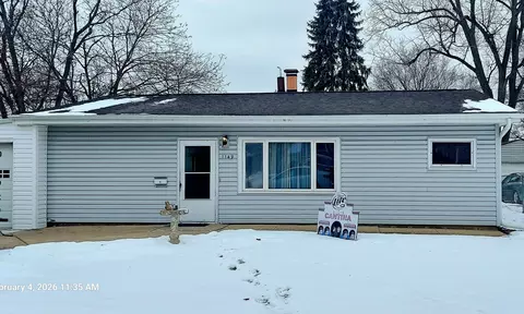 1149 Lafayette St, Aurora, IL 60505