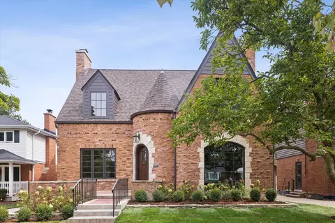 711 S Catherine Ave, La Grange, IL 60525