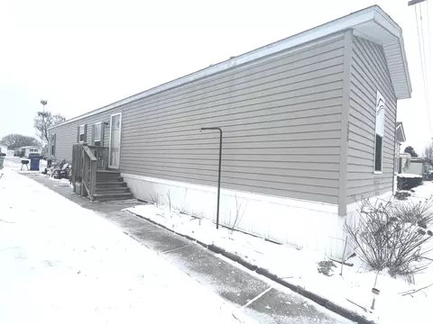 9001 S Cicero Ave #300, Oak Lawn, IL 60453