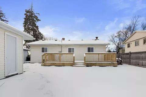 Exterior - 475 E Merle Ln, Wheeling, IL 60090 photo 4 of 4