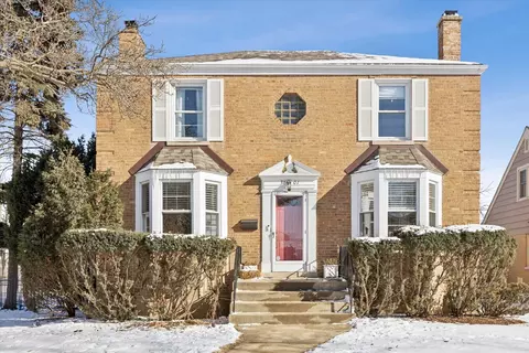 3601 Mccormick Ave, Brookfield, IL 60513