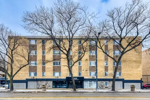 5400 N Sheridan Rd #202, Chicago, IL 60640
