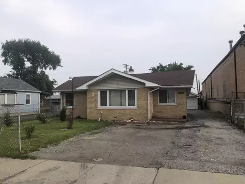 7153 W 72nd St, Chicago, IL 60638