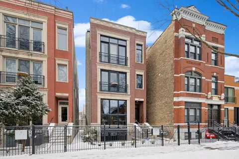 1054 N Hermitage Ave #2, Chicago, IL 60622