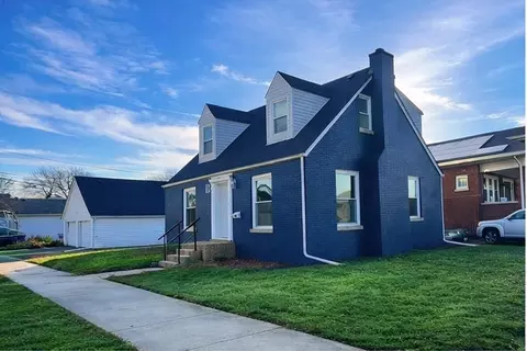 301 Warren St, Calumet City, IL 60409