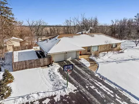 37275 N Ganster Rd, Beach Park, IL 60087