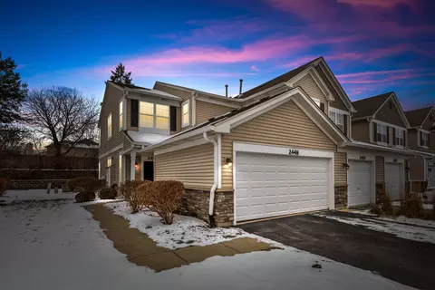 2448 Oneida Ln, Naperville, IL 60563