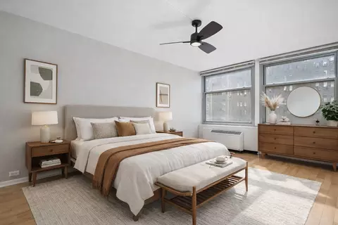 Bedroom - 30 Elm St #14E, Chicago, IL 60611 photo 1 of 1