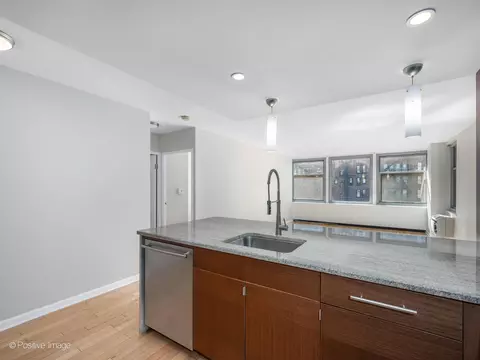 Kitchen - 30 Elm St #14E, Chicago, IL 60611 photo 5 of 5
