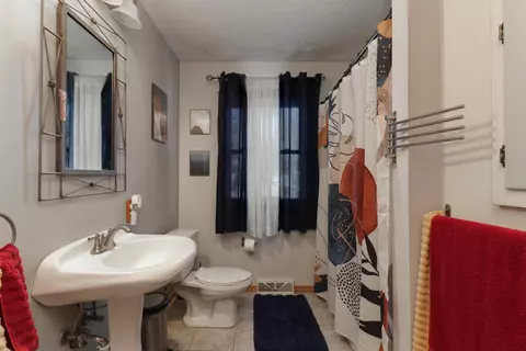 Bath - 203 Edwards Dr, Normal, IL 61761 photo 3 of 3