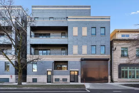 1767 W Rosehill Dr #403, Chicago, IL 60660