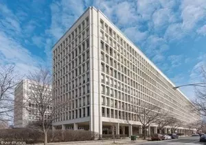 1401 E 55th St #211N, Chicago, IL 60615