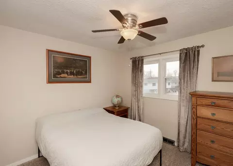 Bedroom - 3510 35th St, Moline, IL 61265 photo 8 of 9
