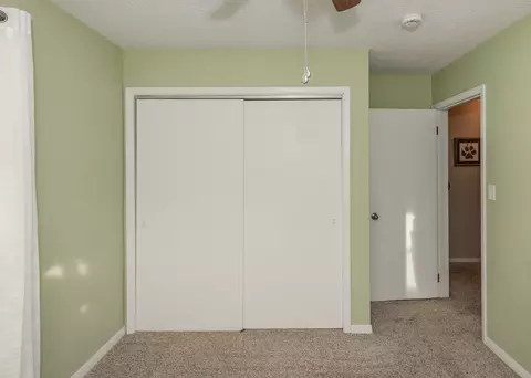 Bedroom - 3510 35th St, Moline, IL 61265 photo 5 of 9